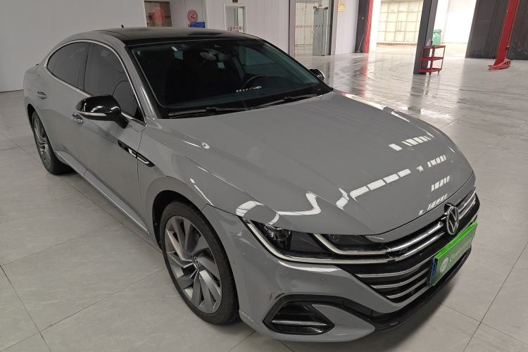 Used Volkswagen FAW-Volkswagen CC 2023 380TSI Striking Edition Front Right 45 Deg