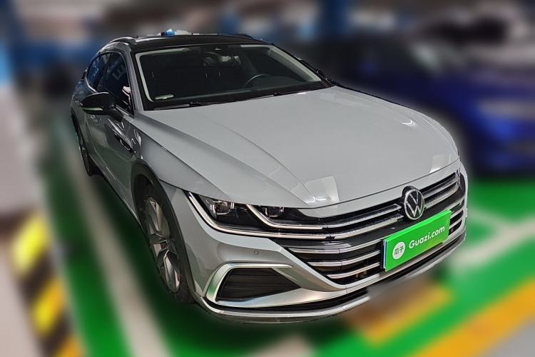 Used Volkswagen FAW-Volkswagen CC 2023 Hunting Vehicle 380TSI Hunter's Heart Edition Front Right 45 Deg