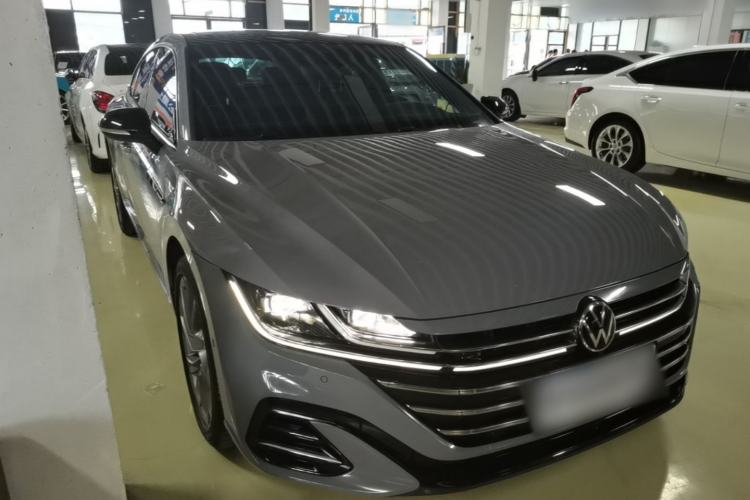 Used Volkswagen FAW-Volkswagen CC 2023 380TSI Striking Edition Front Right 45 Deg