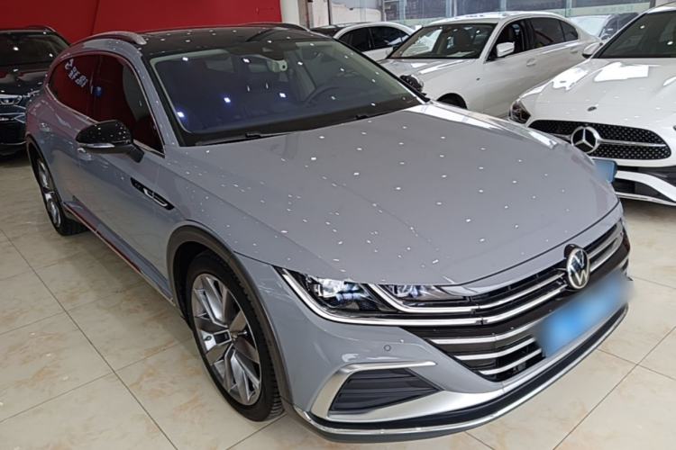 Used Volkswagen FAW-Volkswagen CC 2023 Hunting Vehicle 380TSI Hunter's Heart Edition Front Right 45 Deg
