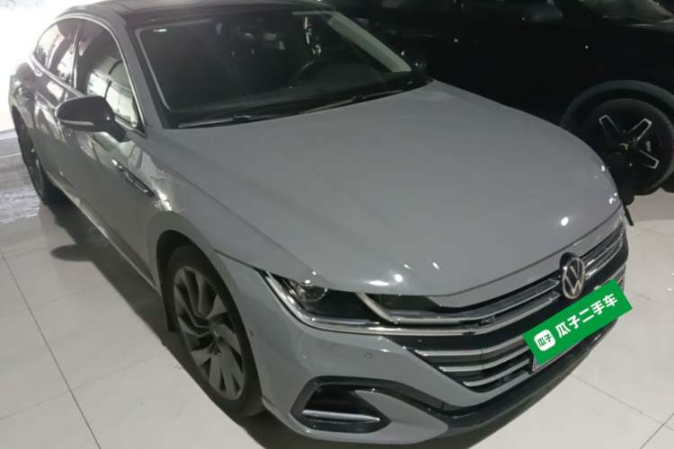 Used Volkswagen FAW-Volkswagen CC 2023 380TSI Striking Edition Front Right 45 Deg