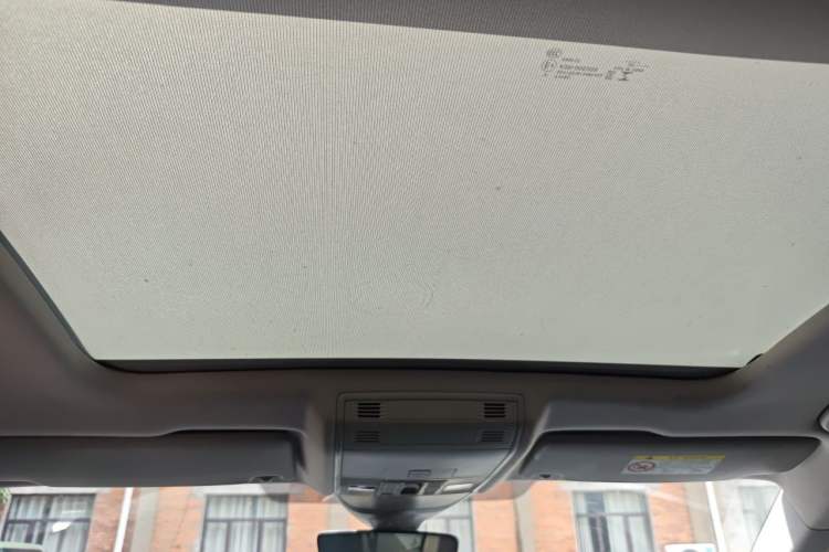 Used Volkswagen FAW-Volkswagen CC 2023 Hunting Vehicle 380TSI Hunter's Heart Edition Headliner