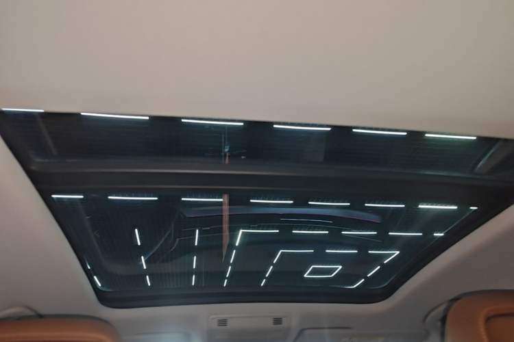 Used Volkswagen FAW-Volkswagen CC 2023 Hunting Vehicle 380TSI Hunter's Heart Edition Headliner