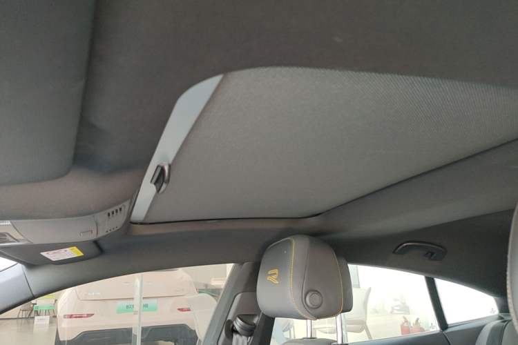 Used Volkswagen FAW-Volkswagen CC 2023 380TSI Striking Edition Headliner