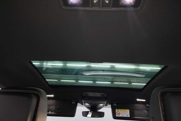 Used Volkswagen FAW-Volkswagen CC 2023 380TSI Striking Edition Headliner