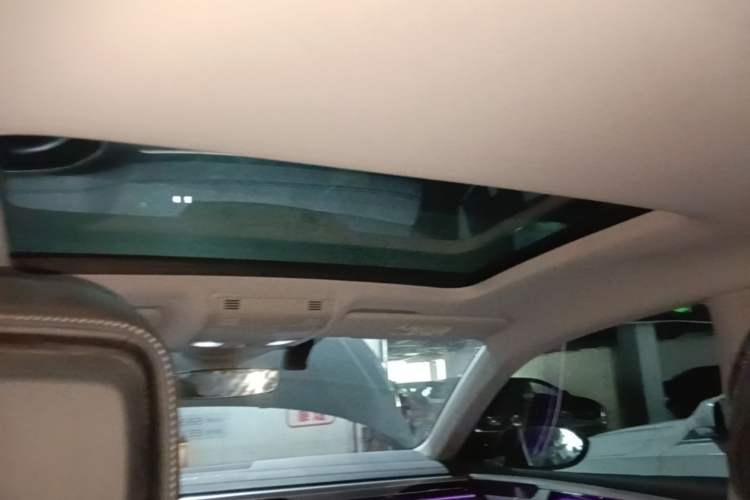 Used Volkswagen FAW-Volkswagen CC 2023 380TSI Striking Edition Headliner