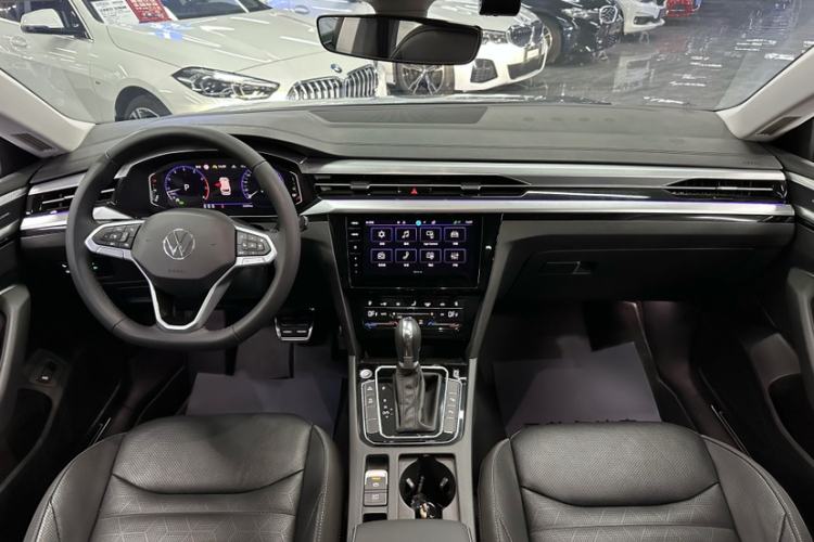 Used Volkswagen FAW-Volkswagen CC 2023 Hunting Vehicle 380TSI Hunter's Heart Edition Interior 12