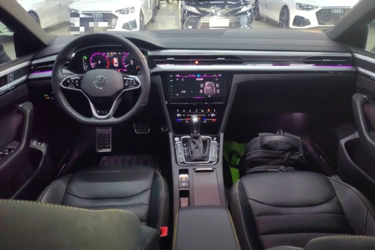 Used Volkswagen FAW-Volkswagen CC 2023 380TSI Striking Edition Interior 2