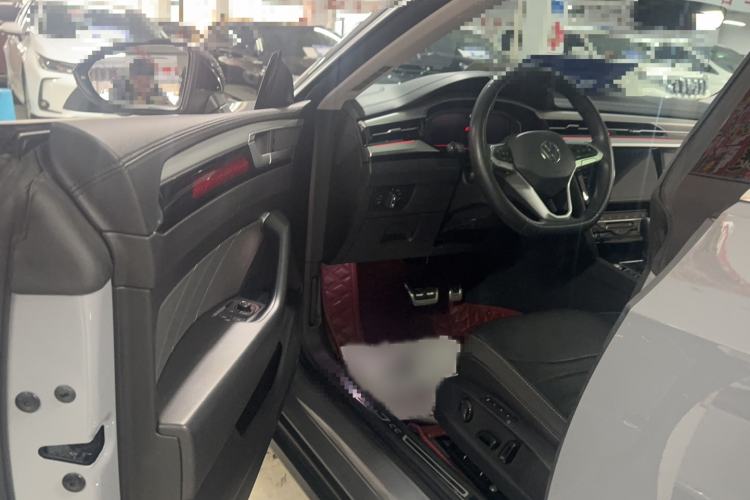 Used Volkswagen FAW-Volkswagen CC 2023 Hunting Vehicle 380TSI Hunter's Heart Edition Interior 2