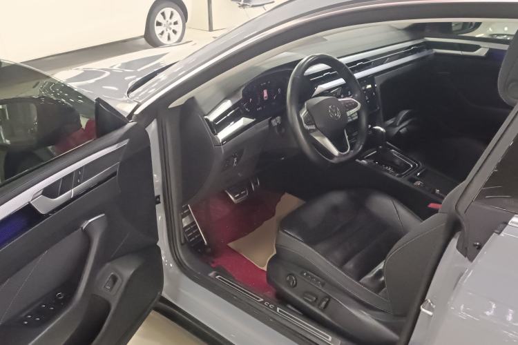 Used Volkswagen FAW-Volkswagen CC 2023 Hunting Vehicle 380TSI Hunter's Heart Edition Interior 3
