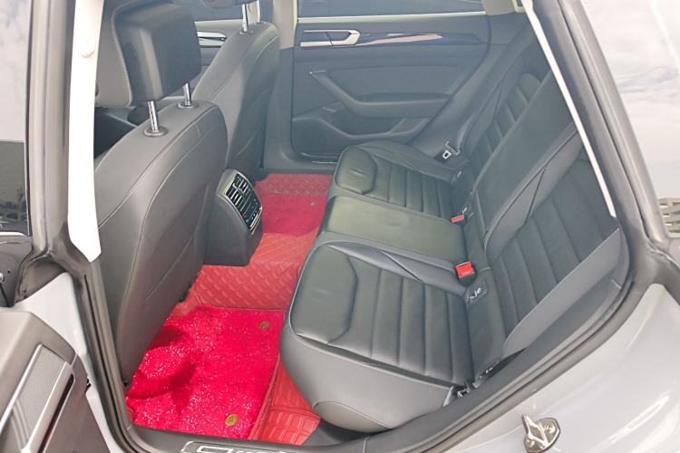Used Volkswagen FAW-Volkswagen CC 2023 Hunting Vehicle 380TSI Hunter's Heart Edition Interior 4