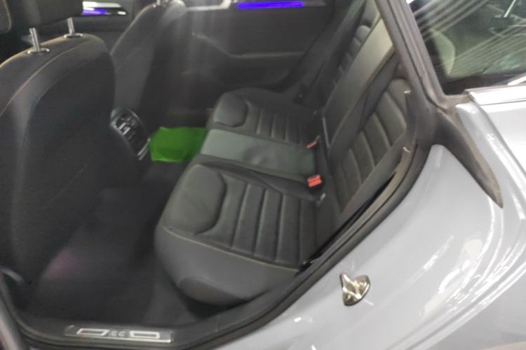 Used Volkswagen FAW-Volkswagen CC 2023 380TSI Striking Edition Interior 4