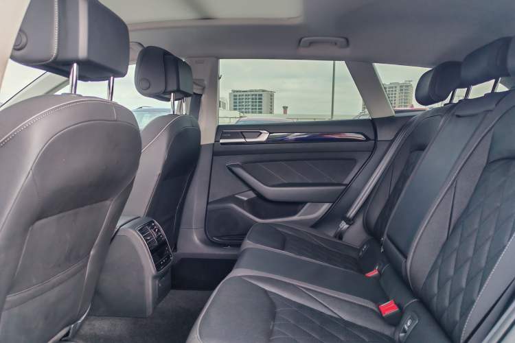 Used Volkswagen FAW-Volkswagen CC 2023 Adventure Vehicle 380TSI Trailblazer Edition Interior 6