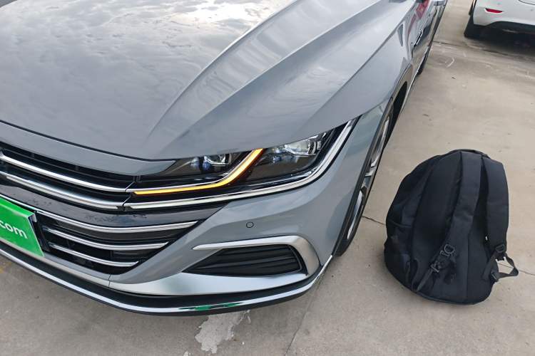 Used Volkswagen FAW-Volkswagen CC 2023 Hunting Vehicle 380TSI Hunter's Heart Edition Left Front Headlight
