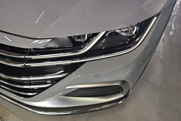 Used Volkswagen FAW-Volkswagen CC 2023 Hunting Vehicle 380TSI Hunter's Heart Edition Left Front Headlight