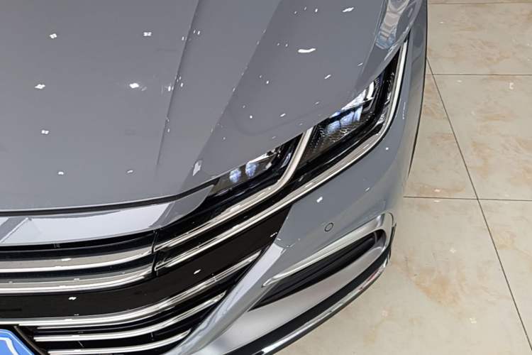 Used Volkswagen FAW-Volkswagen CC 2023 Hunting Vehicle 380TSI Hunter's Heart Edition Left Front Headlight