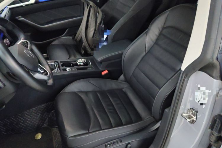 Used Volkswagen FAW-Volkswagen CC 2023 Hunting Vehicle 380TSI Hunter's Heart Edition Left Front Seat
