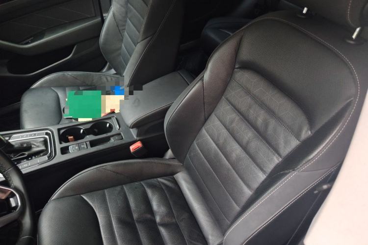 Used Volkswagen FAW-Volkswagen CC 2023 Hunting Vehicle 380TSI Hunter's Heart Edition Left Front Seat