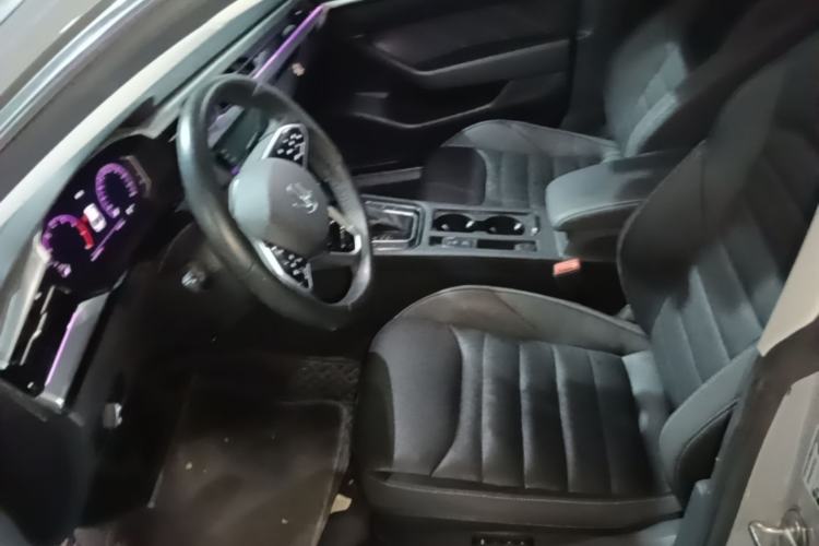 Used Volkswagen FAW-Volkswagen CC 2023 380TSI Striking Edition Left Front Seat