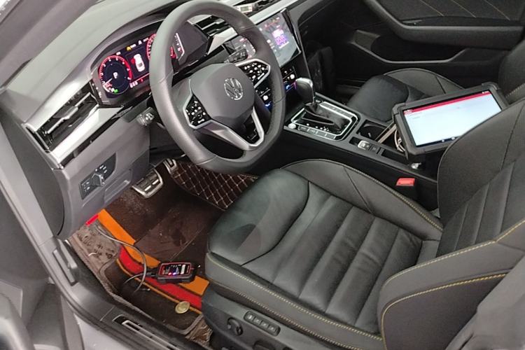 Used Volkswagen FAW-Volkswagen CC 2023 380TSI Striking Edition Left Front Seat