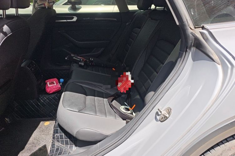 Used Volkswagen FAW-Volkswagen CC 2023 Hunting Vehicle 380TSI Hunter's Heart Edition Left Rear Seat