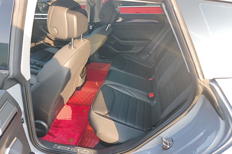 Used Volkswagen FAW-Volkswagen CC 2023 Hunting Vehicle 380TSI Hunter's Heart Edition Left Rear Seat