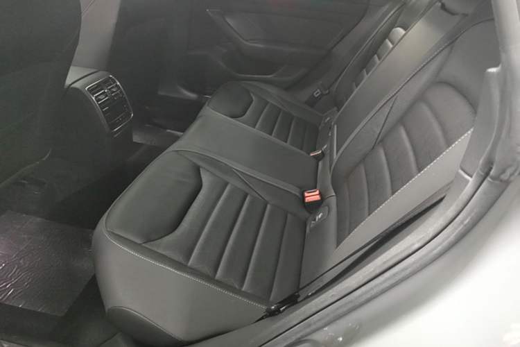 Used Volkswagen FAW-Volkswagen CC 2023 380TSI Striking Edition Left Rear Seat