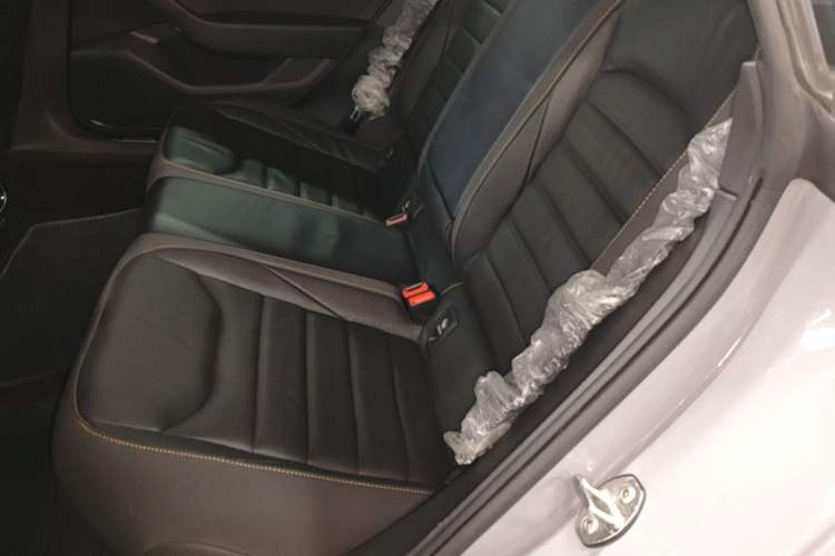 Used Volkswagen FAW-Volkswagen CC 2023 380TSI Striking Edition Left Rear Seat