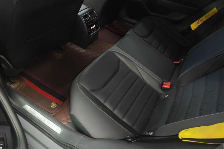 Used Volkswagen FAW-Volkswagen CC 2023 380TSI Striking Edition Left Rear Seat