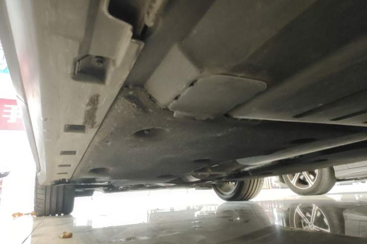 Used Volkswagen FAW-Volkswagen CC 2023 Hunting Vehicle 380TSI Hunter's Heart Edition Left Side Sill