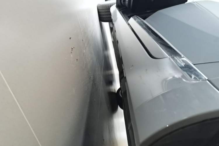Used Volkswagen FAW-Volkswagen CC 2023 380TSI Striking Edition Left Side Sill