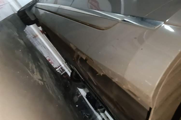 Used Volkswagen FAW-Volkswagen CC 2023 380TSI Striking Edition Left Side Sill
