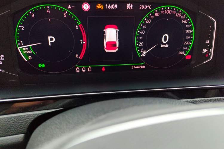 Used Volkswagen FAW-Volkswagen CC 2023 Hunting Vehicle 380TSI Hunter's Heart Edition Odometer Close Up