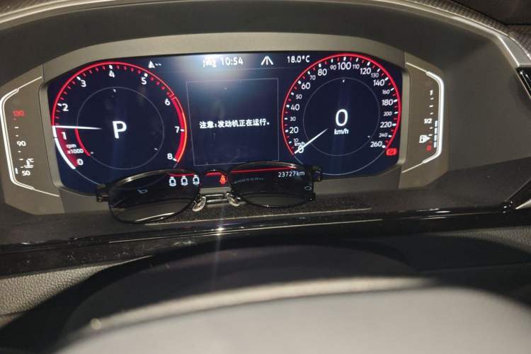 Used Volkswagen FAW-Volkswagen CC 2023 Hunting Vehicle 380TSI Hunter's Heart Edition Odometer Close Up