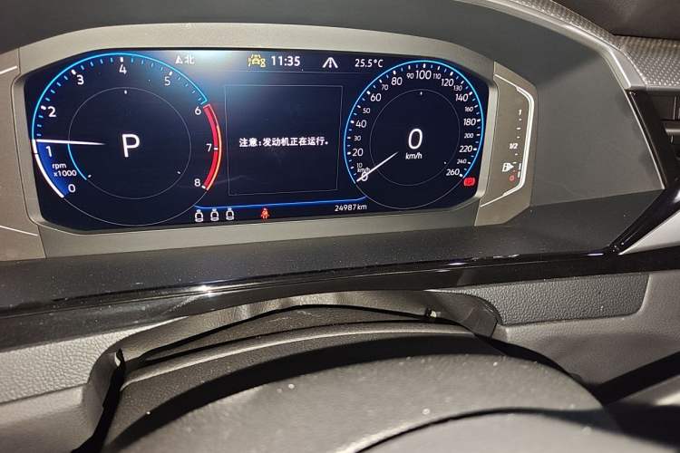 Used Volkswagen FAW-Volkswagen CC 2023 Hunting Vehicle 380TSI Hunter's Heart Edition Odometer Close Up