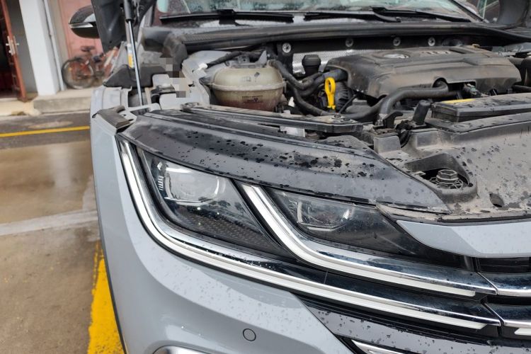 Used Volkswagen FAW-Volkswagen CC 2023 Hunting Vehicle 380TSI Hunter's Heart Edition Right Front Headlight