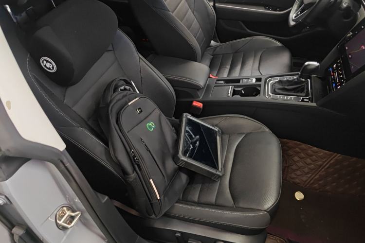 Used Volkswagen FAW-Volkswagen CC 2023 380TSI Striking Edition Right Front Seat