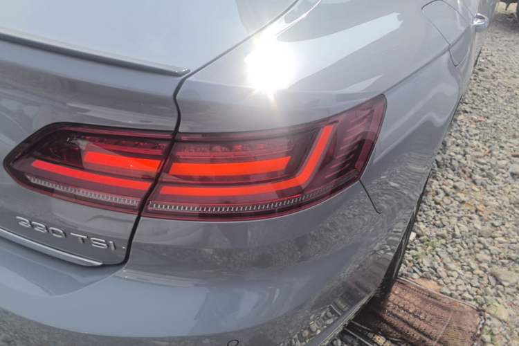 Used Volkswagen FAW-Volkswagen CC 2023 330TSI Ignite Edition Right Rear Taillight