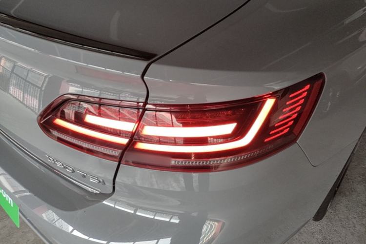 Used Volkswagen FAW-Volkswagen CC 2023 380TSI Striking Edition Right Rear Taillight