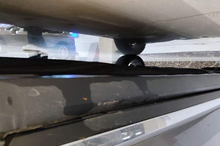 Used Volkswagen FAW-Volkswagen CC 2023 Hunting Vehicle 380TSI Hunter's Heart Edition Right Side Sill