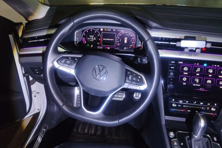 Used Volkswagen FAW-Volkswagen CC 2023 Hunting Vehicle 380TSI Hunter's Heart Edition Steering Wheel