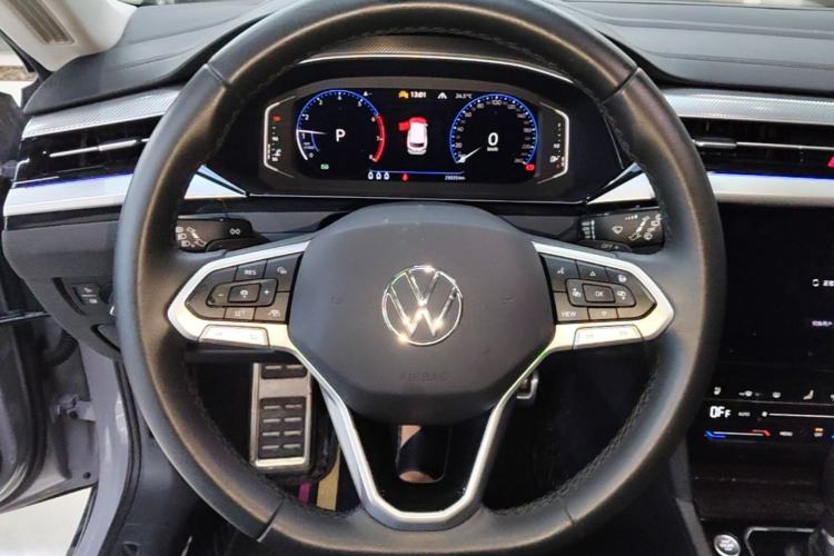Used Volkswagen FAW-Volkswagen CC 2023 Hunting Vehicle 380TSI Hunter's Heart Edition Steering Wheel
