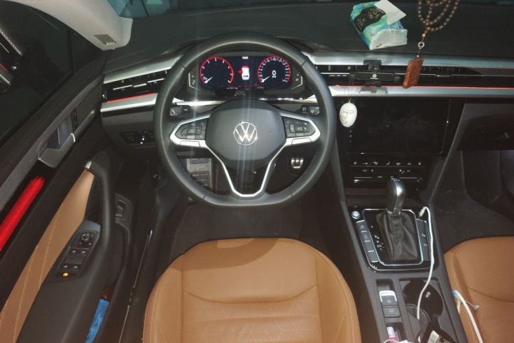 Used Volkswagen FAW-Volkswagen CC 2023 Hunting Vehicle 380TSI Hunter's Heart Edition Steering Wheel