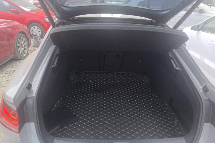 Used Volkswagen FAW-Volkswagen CC 2023 330TSI Ignite Edition Trunk