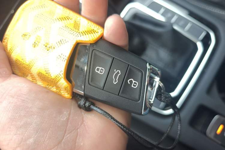 Used Volkswagen FAW-Volkswagen CC 2023 Hunting Vehicle 380TSI Hunter's Heart Edition Vehicle Key