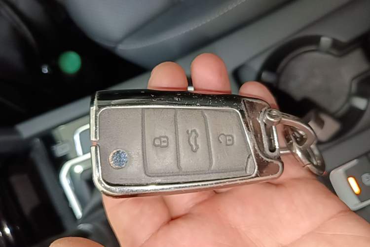 Used Volkswagen FAW-Volkswagen CC 2023 Hunting Vehicle 380TSI Hunter's Heart Edition Vehicle Key