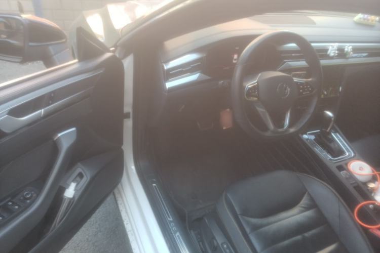 Used Volkswagen FAW-Volkswagen CC 2023 380TSI Striking Edition Driver Seat