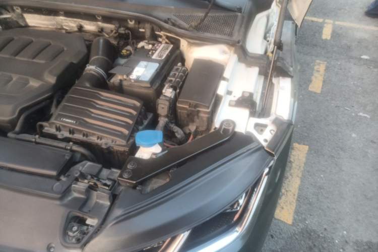Used Volkswagen FAW-Volkswagen CC 2023 380TSI Striking Edition Engine Bay Left