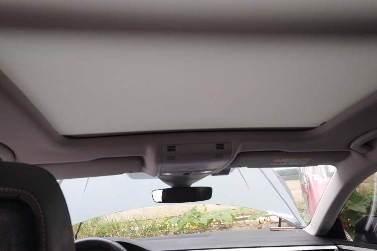 Used Volkswagen FAW-Volkswagen CC 2023 Hunting Vehicle 380TSI Hunter's Heart Edition Headliner