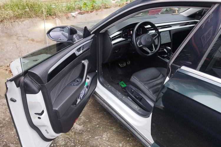 Used Volkswagen FAW-Volkswagen CC 2023 Hunting Vehicle 380TSI Hunter's Heart Edition Interior 3